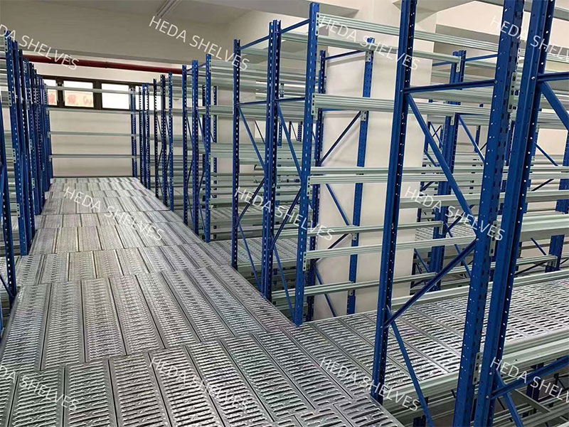 Elevated Steel Platform For Warehouse Efficient Storage